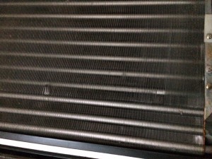 エアコンのハウスクリーニングを川崎市幸区鹿島田にて【清掃事例135】