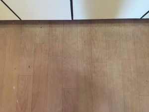 床（フローリング）のハウスクリーニングを川崎市幸区古市場にて【清掃事例201】