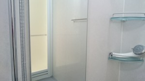 お風呂（浴室）のハウスクリーニングを横浜市港北区大倉山にて【清掃事例359】
