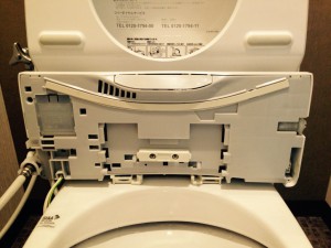 トイレのハウスクリーニングを横浜市港北区高田町にて【清掃事例318】