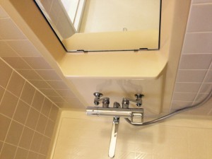 お風呂（浴室）のハウスクリーニングを横浜市港北区大曽根台にて【清掃事例323】