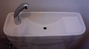 トイレのハウスクリーニングを川崎市宮前区神木にて【清掃事例482】