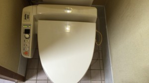 トイレのハウスクリーニングを川崎市中原区木月住吉町にて【清掃事例745】