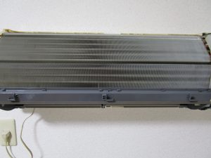 エアコンのハウスクリーニングを川崎市麻生区南黒川にて【清掃事例879】