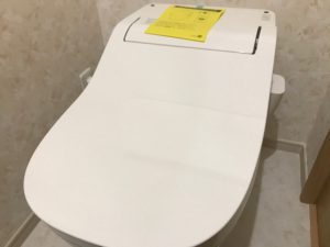 トイレのハウスクリーニングを川崎市多摩区長沢にて【清掃事例1022】