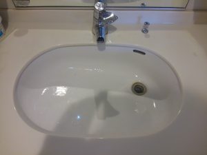 洗面所のハウスクリーニングを川崎市川崎区塩浜にて【清掃事例1131】
