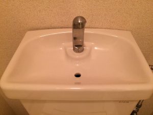 トイレのハウスクリーニングを横浜市戸塚区秋葉町にて【清掃事例1335】