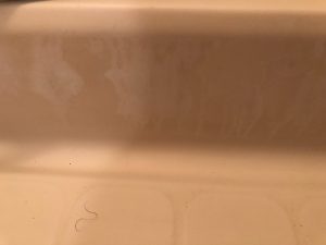 お風呂(浴室）のハウスクリーニングを東京都中央区日本橋にて【清掃事例1345】