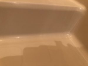 お風呂(浴室）のハウスクリーニングを東京都中央区日本橋にて【清掃事例1345】