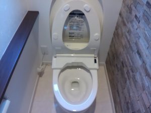 トイレのハウスクリーニングを川崎市宮前区初山にて【清掃事例1482】