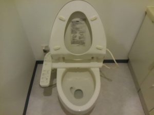 トイレのハウスクリーニングを川崎市宮前区東有馬にて【清掃事例1489】