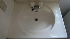洗面所のハウスクリーニングを川崎市麻生区千代ケ丘にて【清掃事例1563】